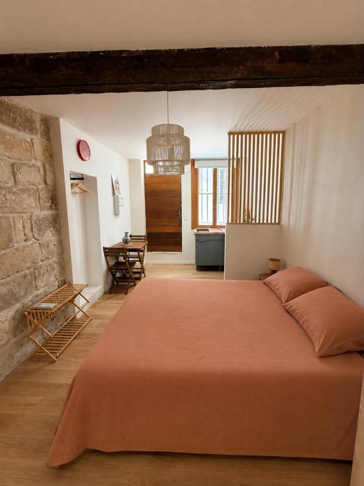 Studio cosy près des Arènes, charme et confort