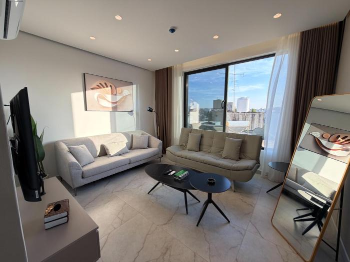 409 tara-JRE Jabal Al Lweibdeh with stunning view