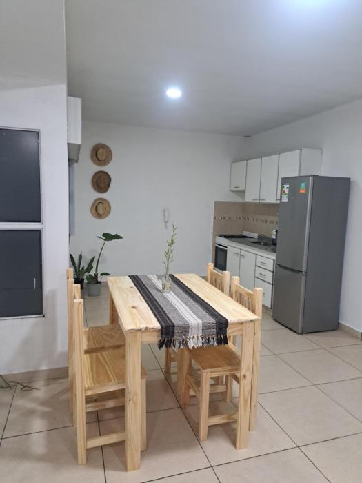 Luminoso apartamento completo en Parque Avellaneda