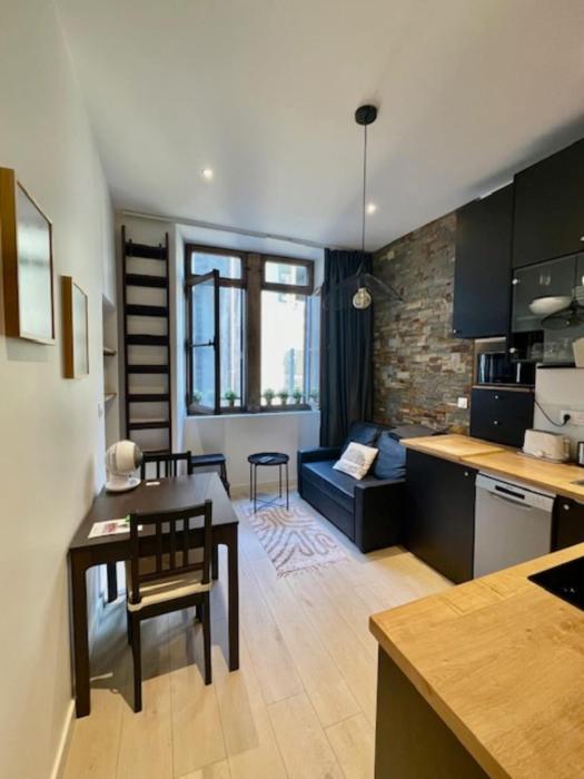 Le Rousseau - Beautiful studio in Old Town