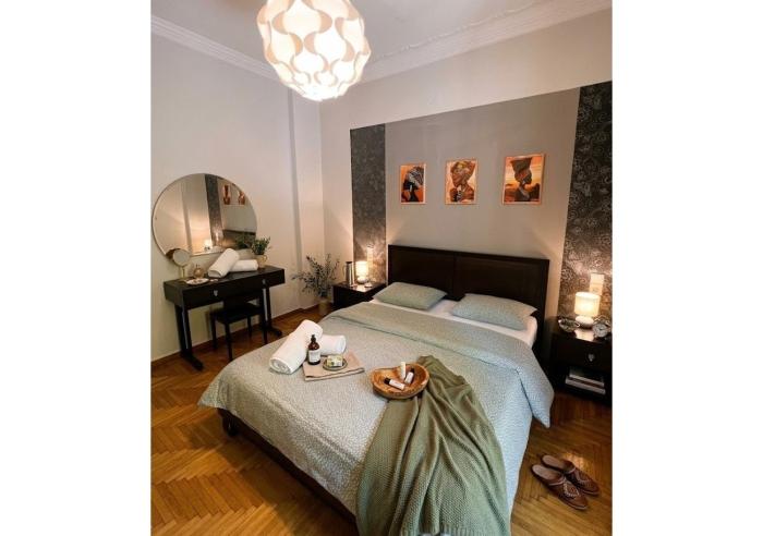 2 bedrooms center apart