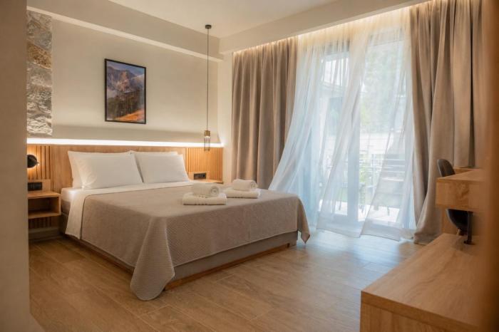 Three Peaks Elevated Stay