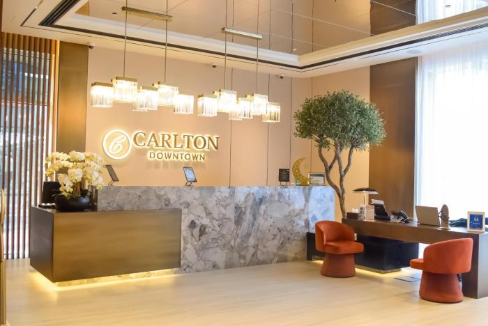 Carlton Downtown Hotel