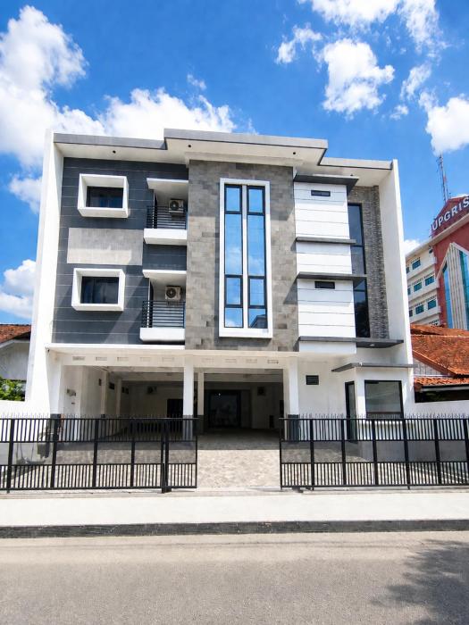Djuragan Kamar Labuhan