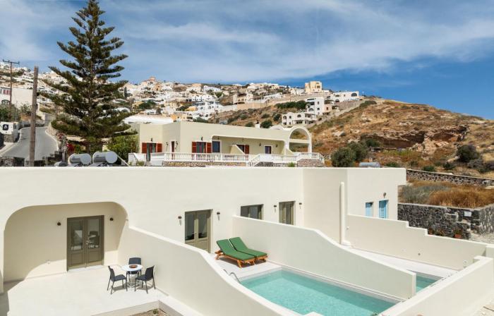Kaminia Holiday Homes