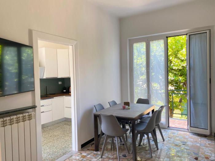 La Casa del Ponte, a 3 minuti dal mare di Sestri Levante