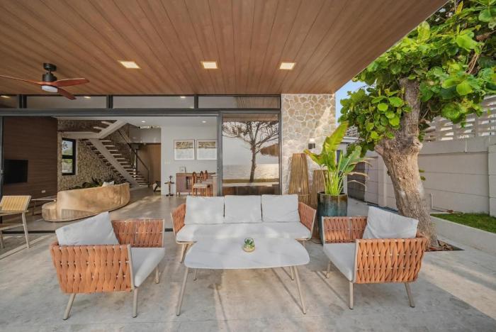 Villa Seresa Beachfront- La Union
