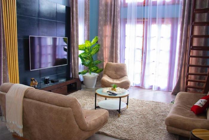 Morani House - Cozy Modern Retreat