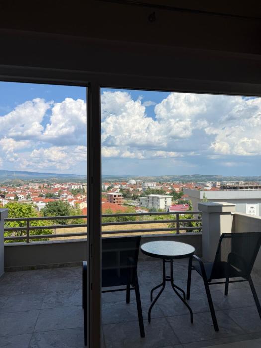 Spacious & Serene Apartment Karaorman Gevgelija
