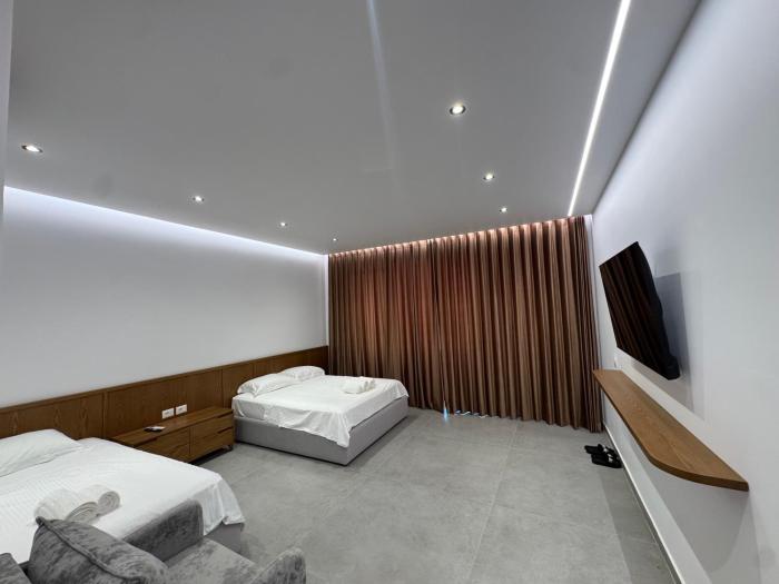 ALAR Rooms