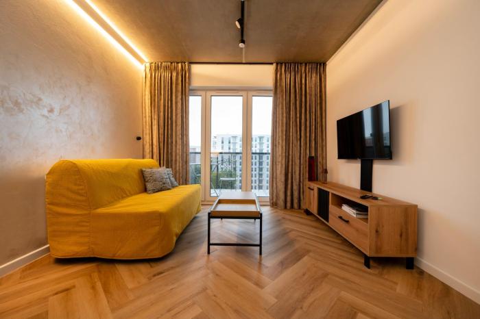 Wołowa Modern Apartment by BookingHost