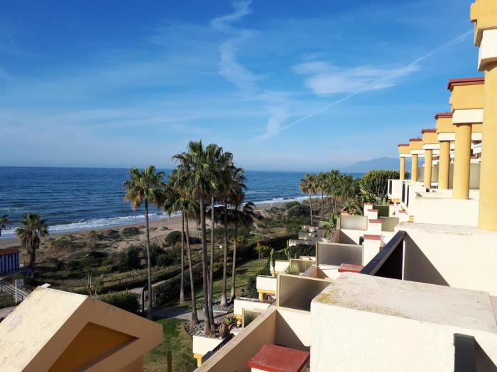 Apartamento con esplendida vista al mar, a menos de 50 metros de la playa