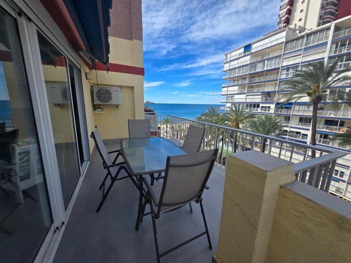 Exclusive oceanfront penthouse