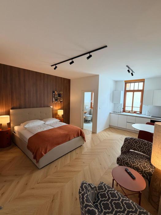 Street Apartment Rombon