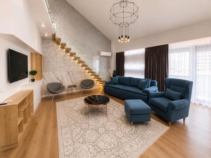 Mid Azure Residence, free parking, self check-in