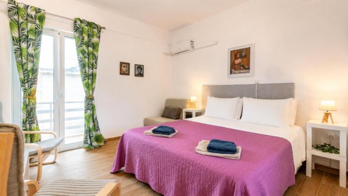 Karavaki apartments