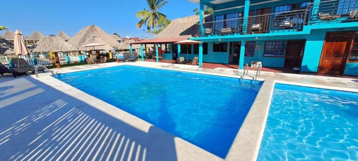 Hotel La Cueva Del Pirata