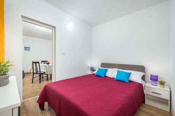 Apartments with parking space Valbandon, Fazana - 23659