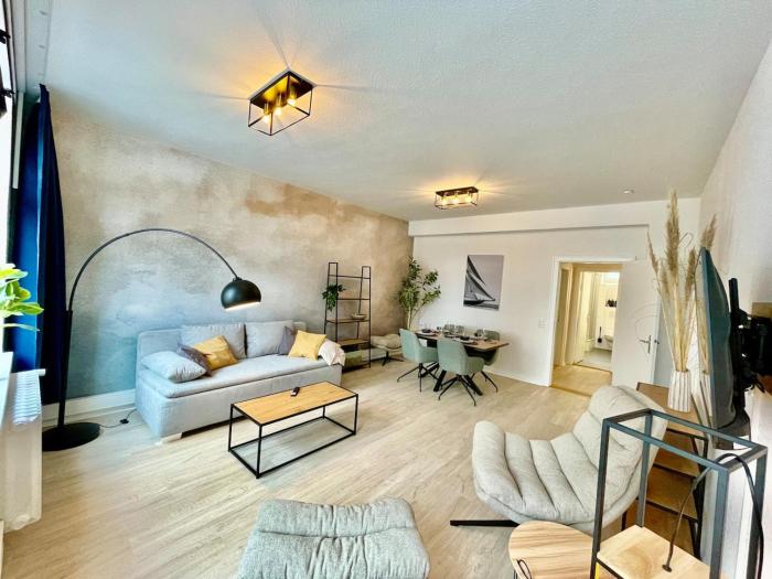 NEU 80qm großes Apartment in der Kieler Innenstadt zwischen Bahnhof, Förde und Fußgängerzone