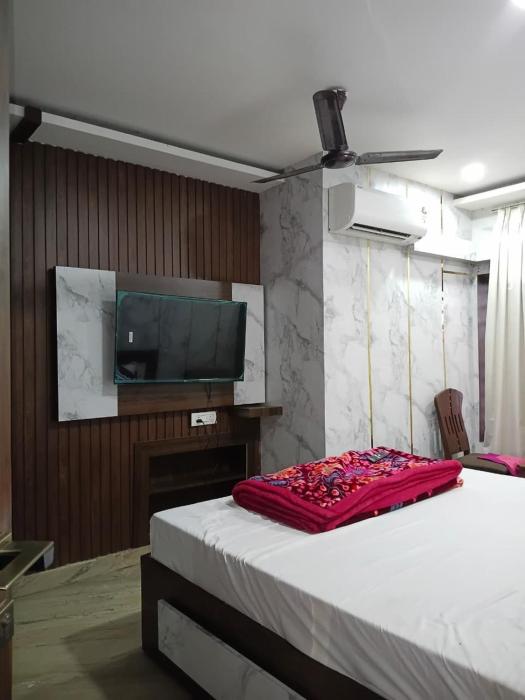 Alakhnanda guest house