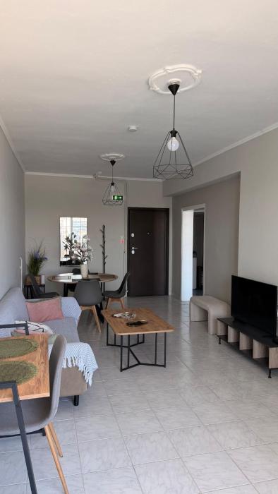 Pachos Family Apartment