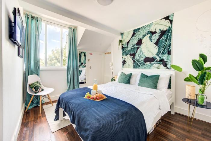 Attic 3 bedroom close to Central London
