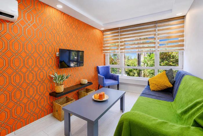 Hadrian Sol Modern 2BR Apartment with City View Opposite Old Town & Hadrian Gate