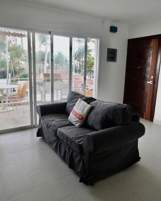 Oceanfront apartment in Los Corales