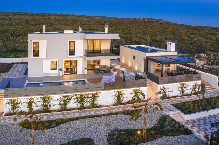 My Dalmatia - Luxury Villa AMore with private heated pool, sea view terrace and home gym