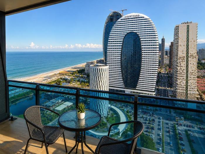 Orbi City Generous Beachfront Apartament