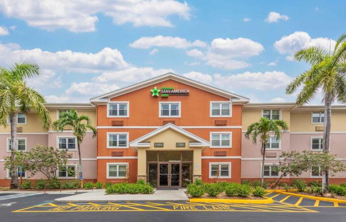 Extended Stay America Suites - West Palm Beach - Northpoint Corporate Park