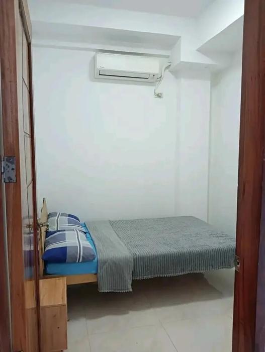 Rexs Apartment