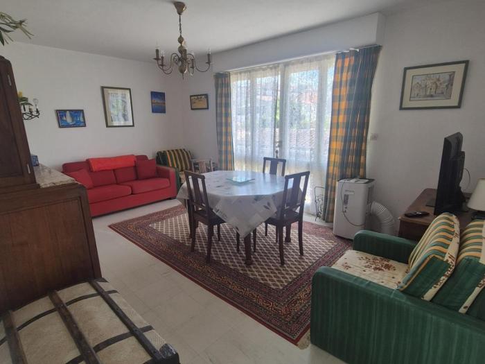 Appartement central et balcon - 4 pers. - FR-1-879-46