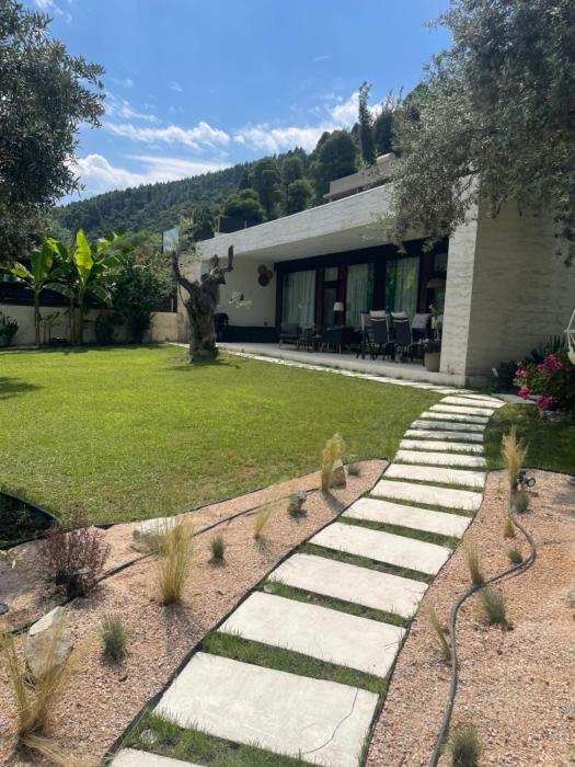 Krums Little Secret Villa