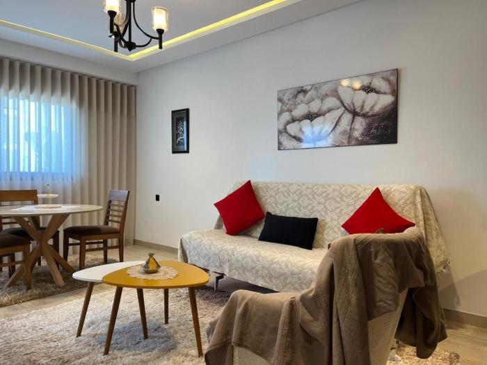 Quiet and secure apartment, close to everything