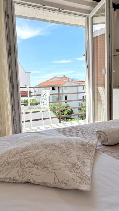 Room Marijana
