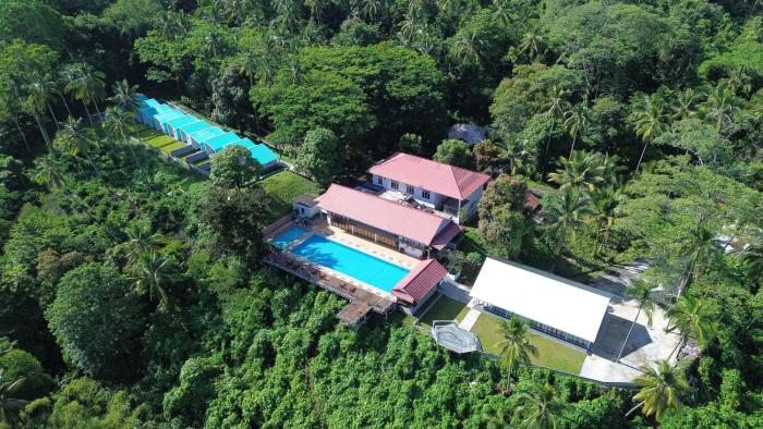 Azana Essence Villa Agape Manado