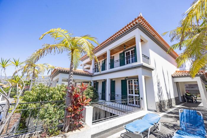 Villa Palmeiras by YOUR KEY MADEIRA