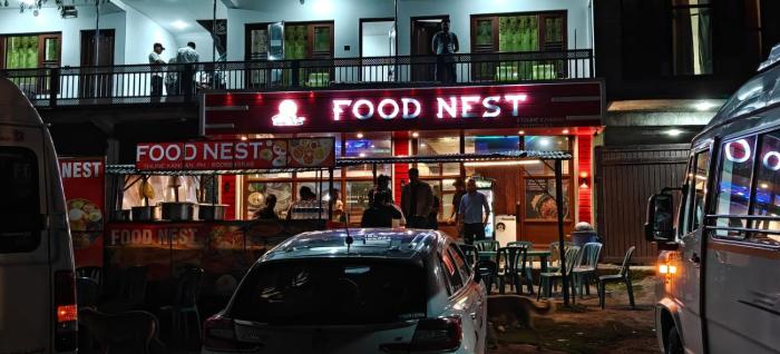 FOOD NEST HOMESTAY Thune