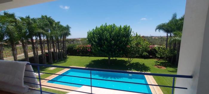Palm Breeze Villa