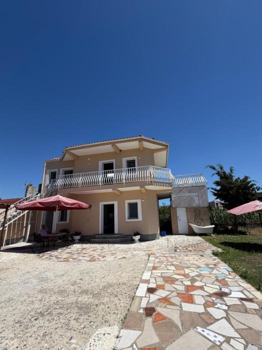 Lalëz Villa Hoxha
