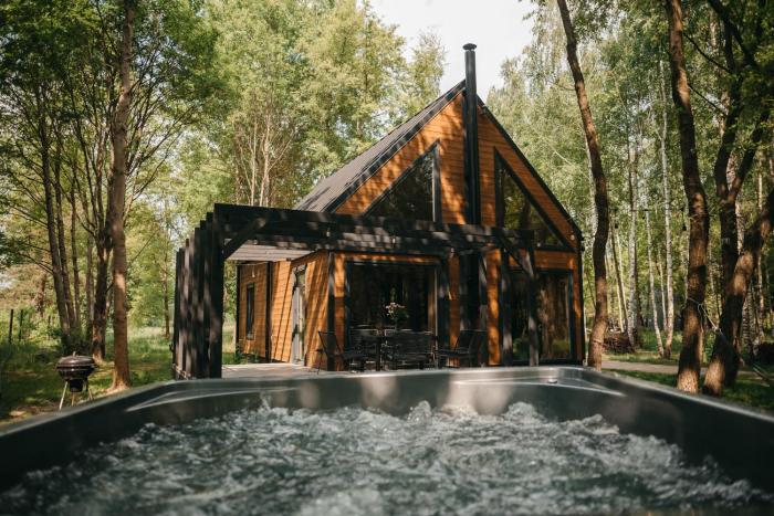 Greenwood I - Dom z Jacuzzi i furtką do lasu