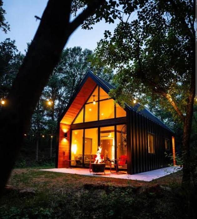 The woodcrest by lake & woods