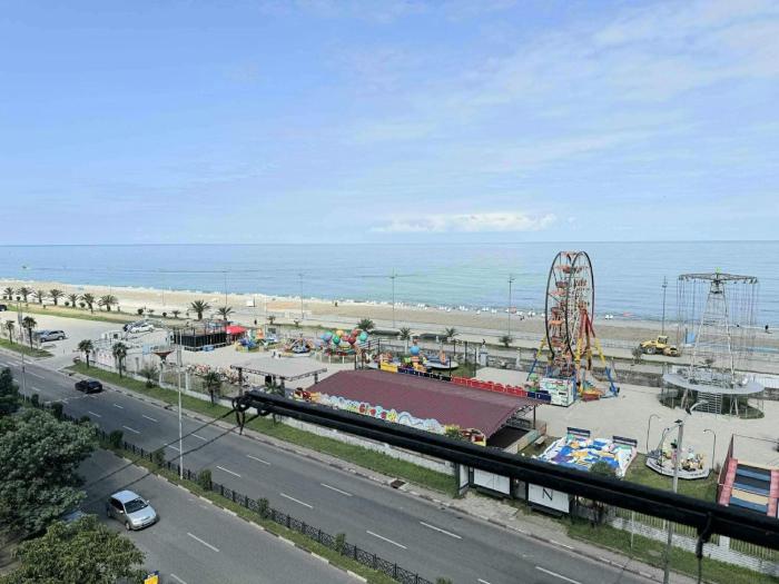 Apartment DESI in Batumi with a unique sea view