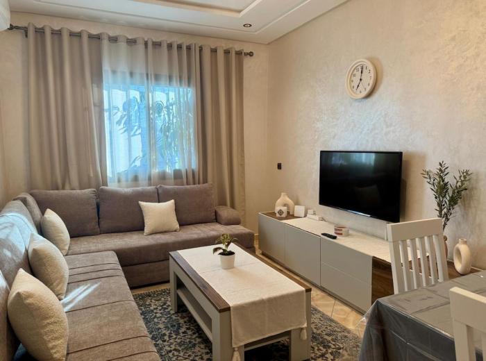 Bright and cozy apartment with balconies