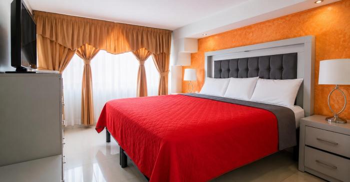 Hotel Plaza Tapatía