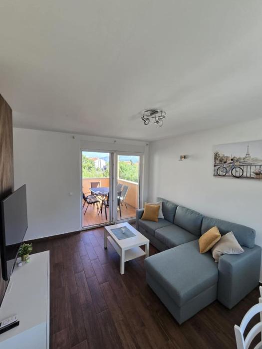 Apartment M