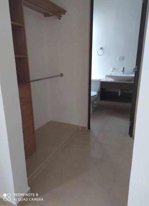 Hermosa Casa de 4 habitaciones en Tixcacal, Mérida