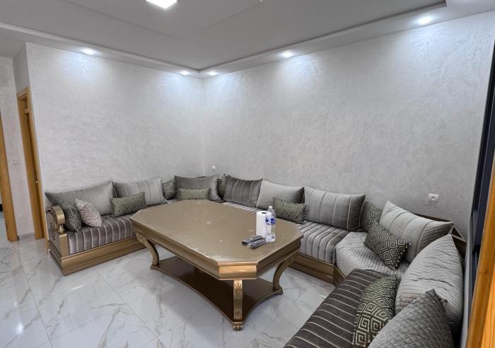 LouJMed Apartment