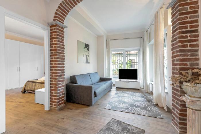 Blue Mermaid of Stresa near the Center - Happy Rentals